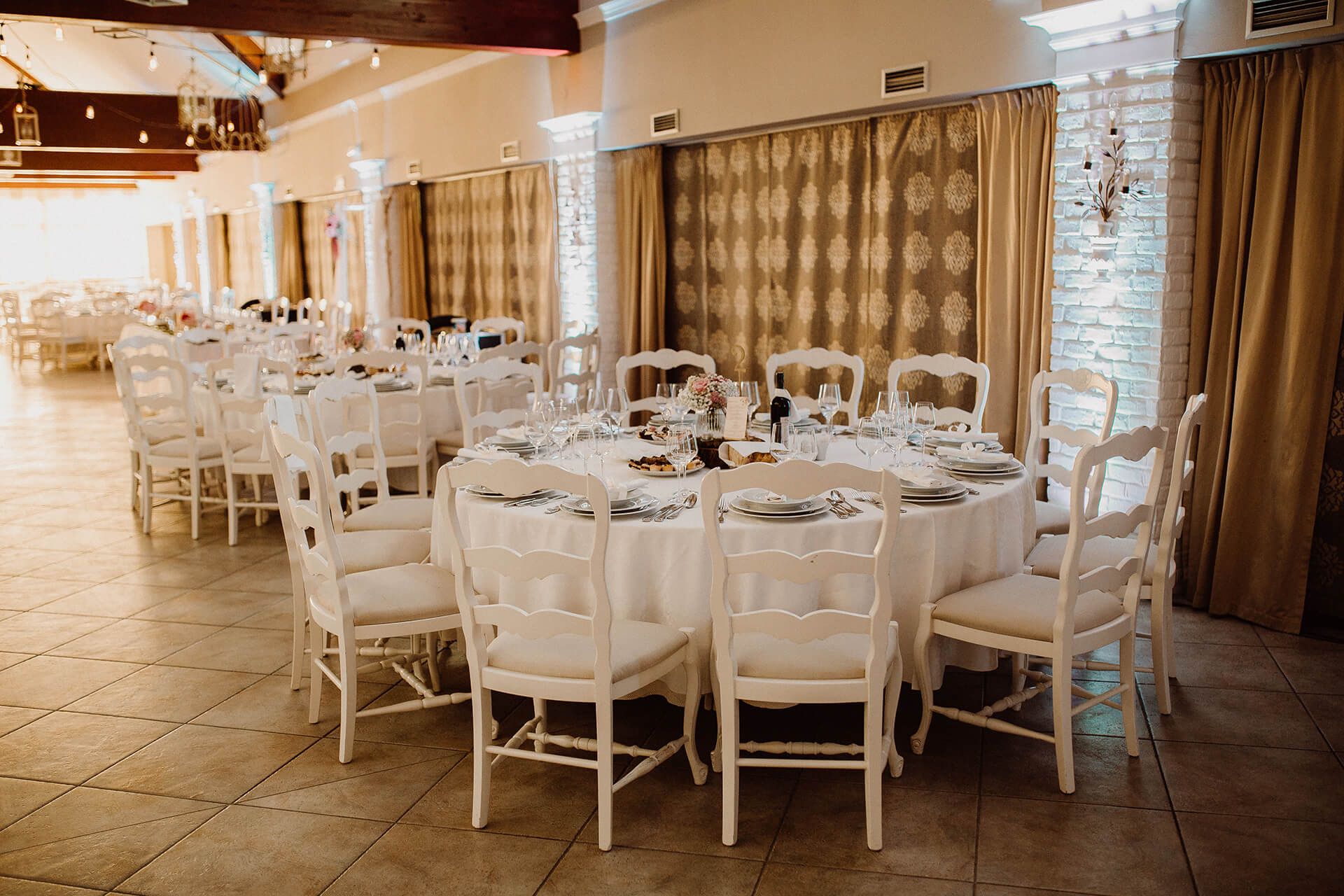 Rustikalno vjenčanje