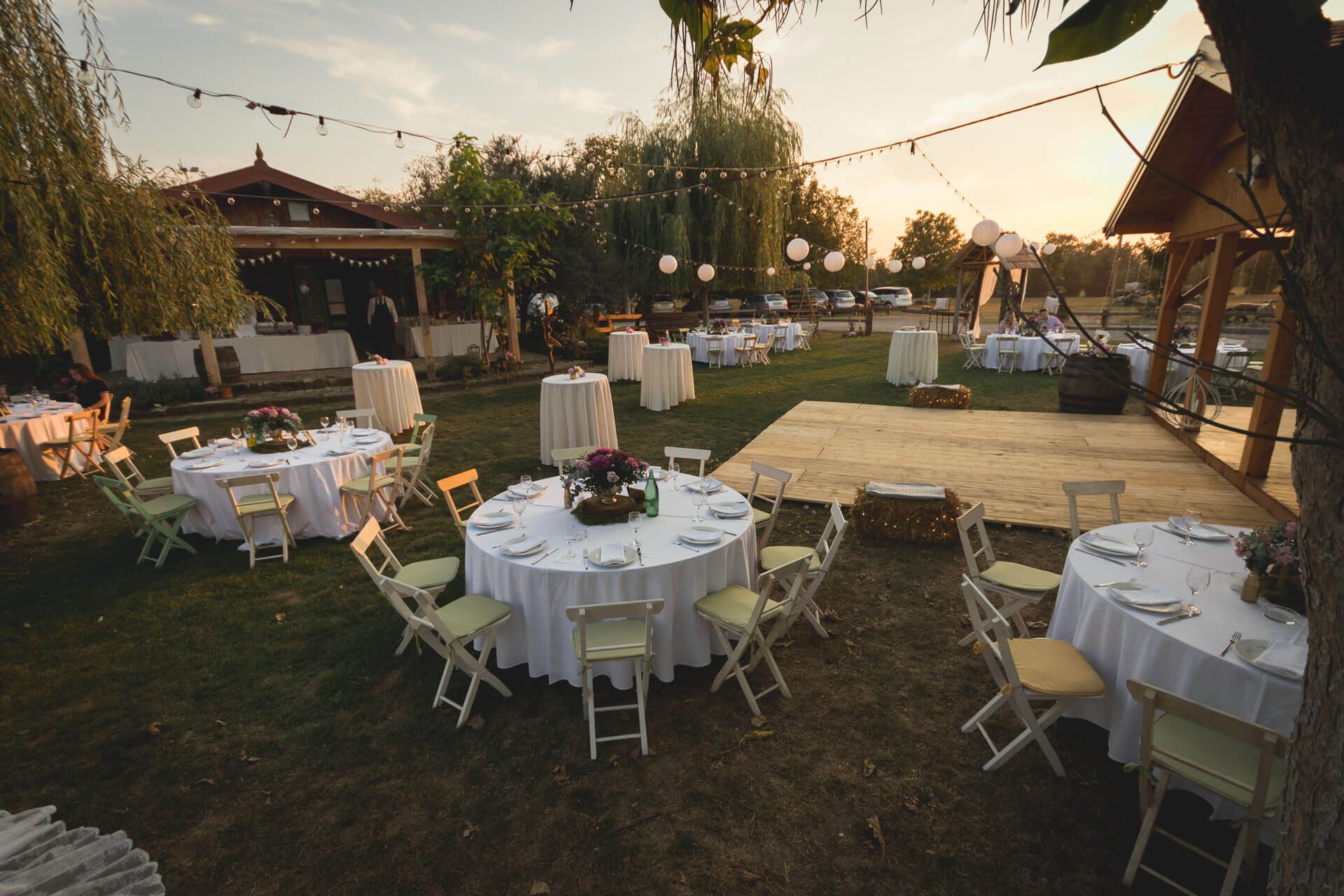 Rustikalno vjenčanje